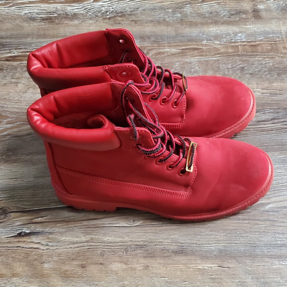 Red Boots women size 9.5 Walking, Hiking, Holiday Party, Costume, Working Class